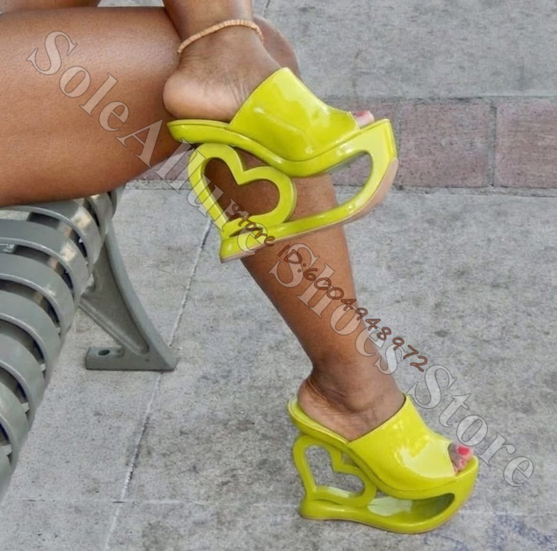 صنادل ميول فريدة من نوعها من ا - مراجعة Peep Toe Heels وسعره