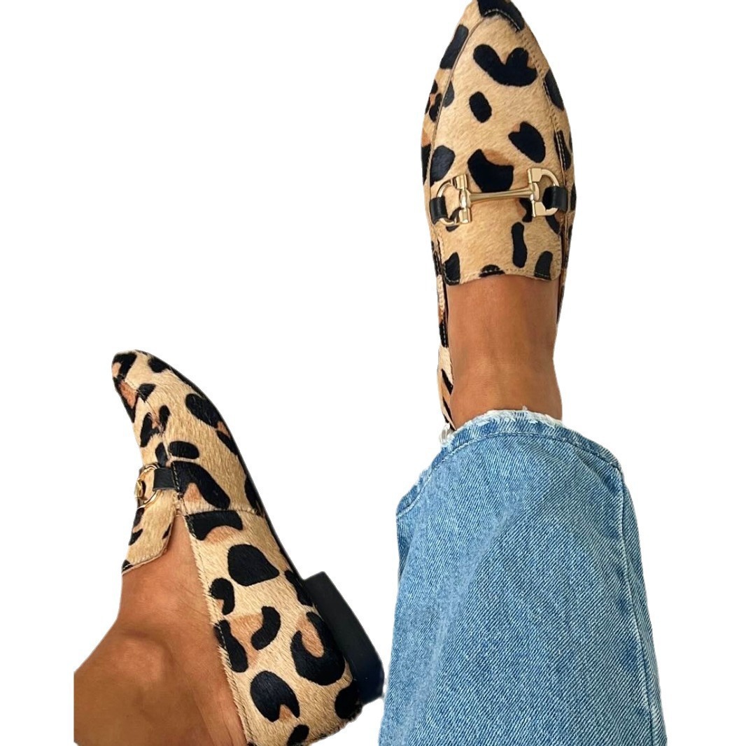 أحذية نسائية كبيرة الحجم 40-43 - مراجعة Mule Slip On وسعره