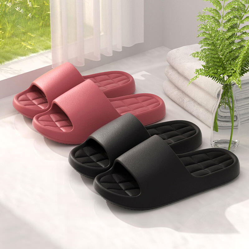 شباشب داخلية خفيفة الوزن من EV - مراجعة Mule Slip On وسعره