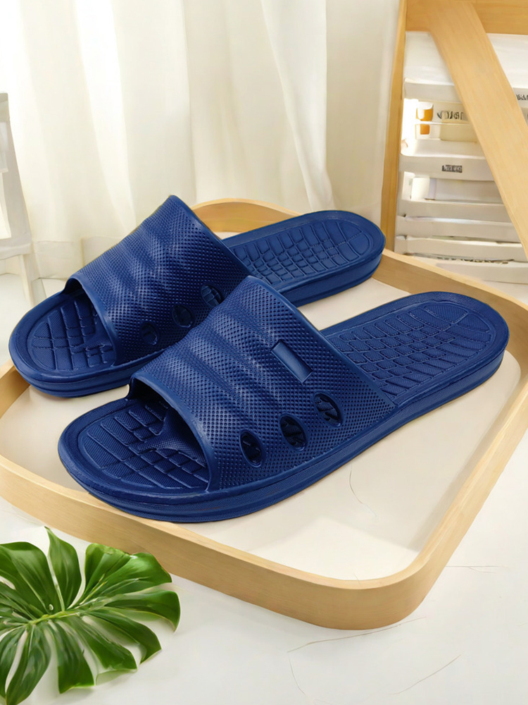 شباشب رجالية ونسائية ناعمة من  - مراجعة Mule Slip On وسعره